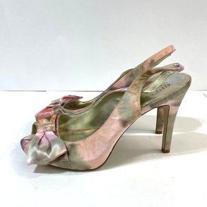 Guess Women's Heels Multicolor - Size 9.5